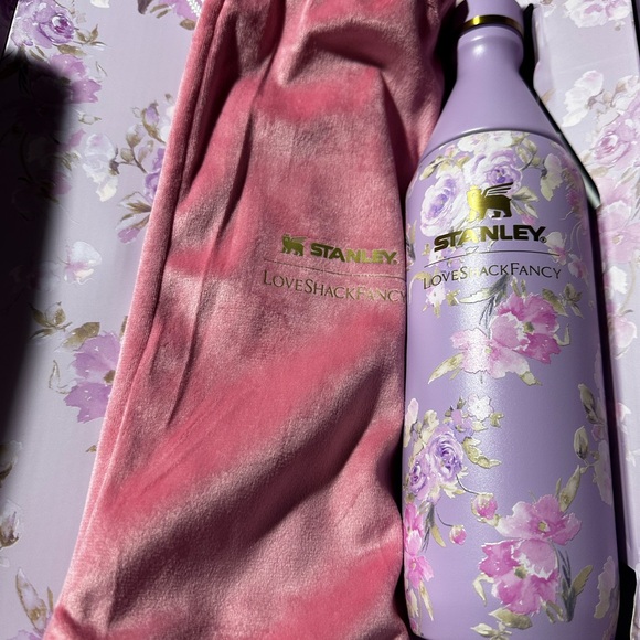 LoveShackFancy Stanley 20oz Bottle - Brand New - - Picture 3 of 4